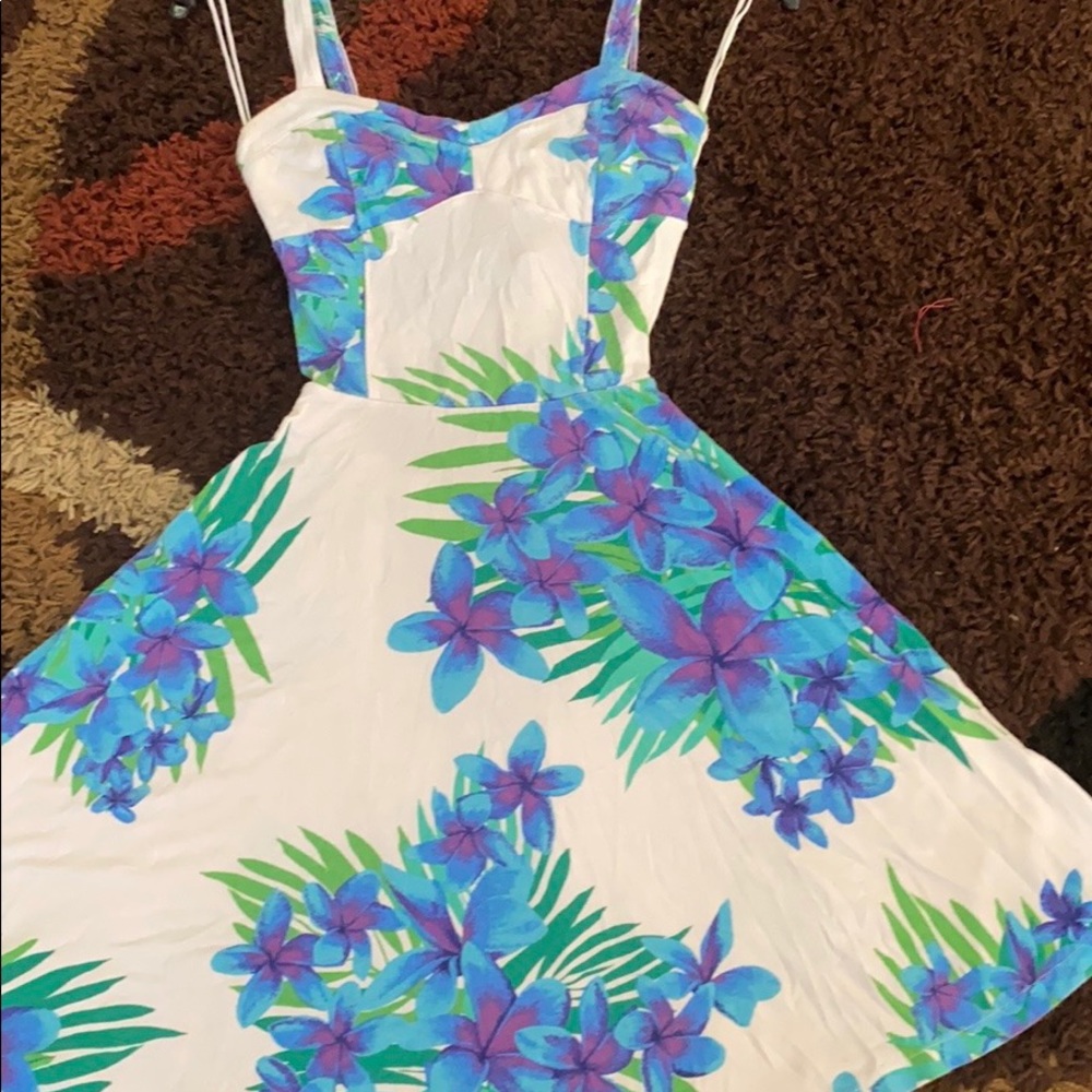 Mid dress